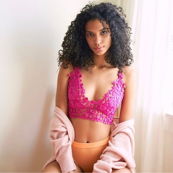Free People Other - Free People Pink Miss Dazie Longline Bralette S